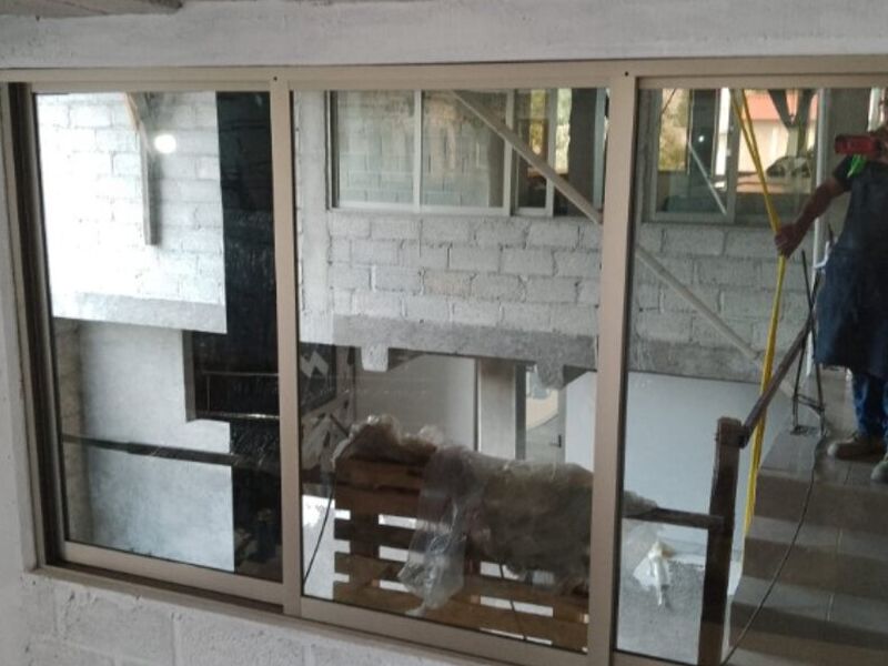 Cancelería aluminio inox y cristal Cuautitlán