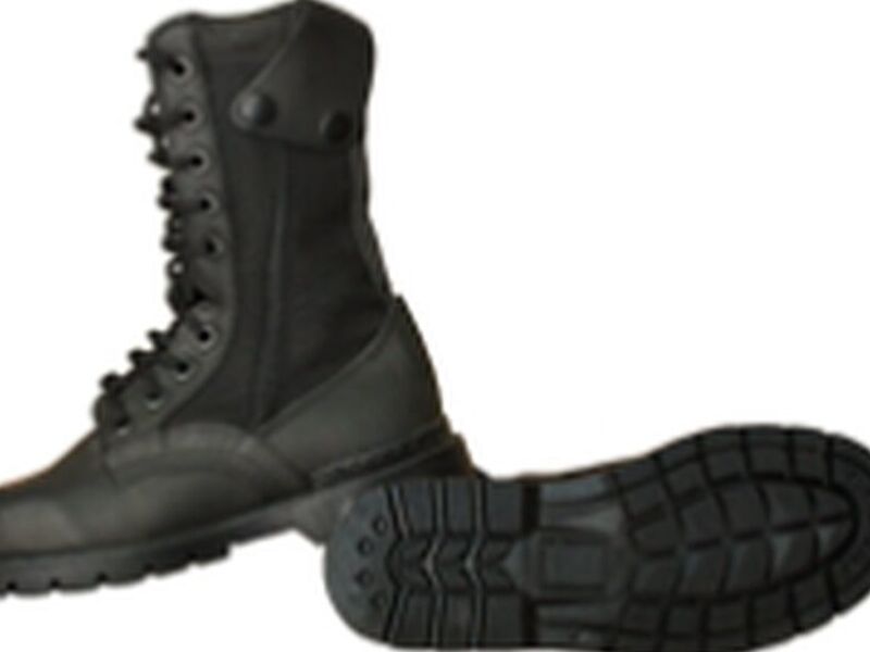 Botas de piel con lona