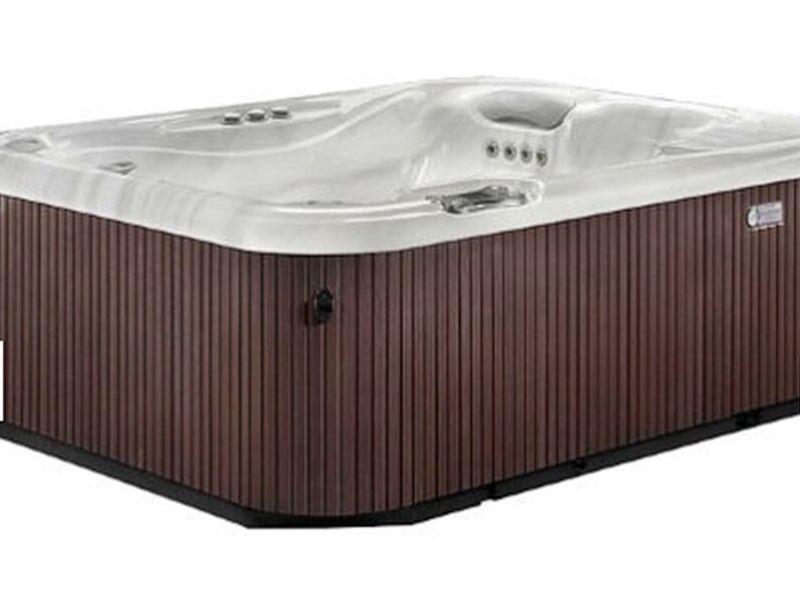Jacuzzi Cafe Oscuro