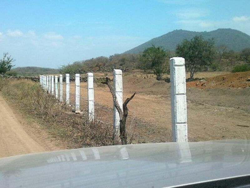 Poste derecho via sct. Tuxla México