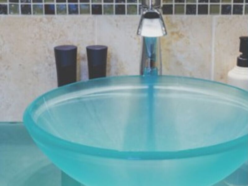 Lavabo de vidrio