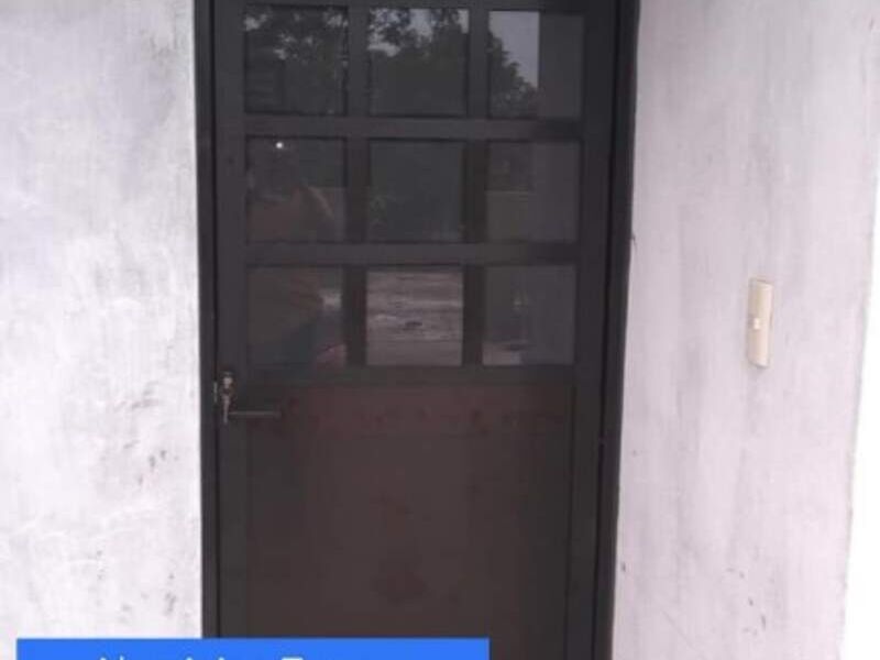Puerta con vidrio claro esmerilado Tamaulipas