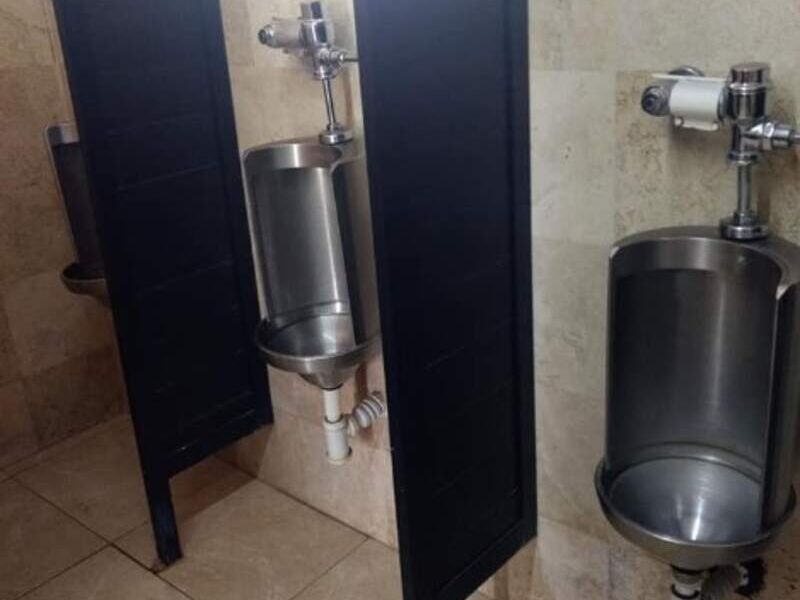 Divsiones aluminio urinario Ahuazotepec