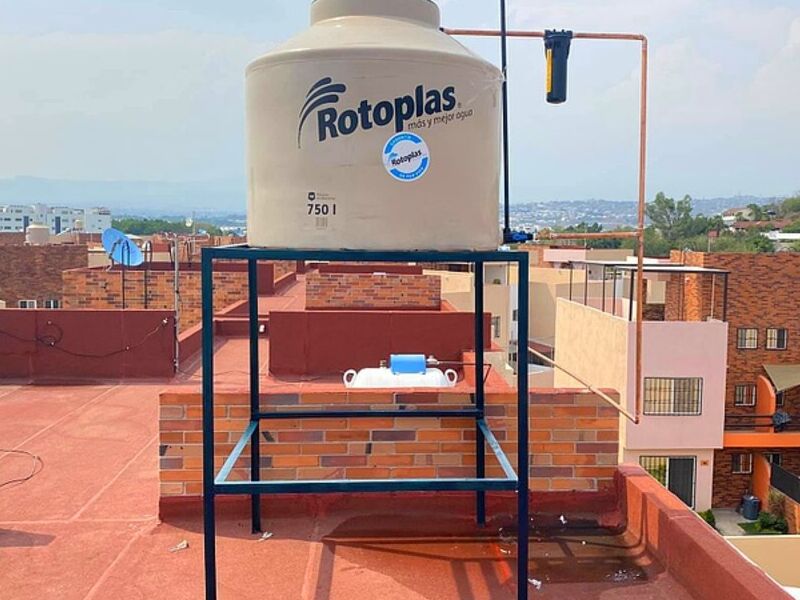 Instalación tinaco México