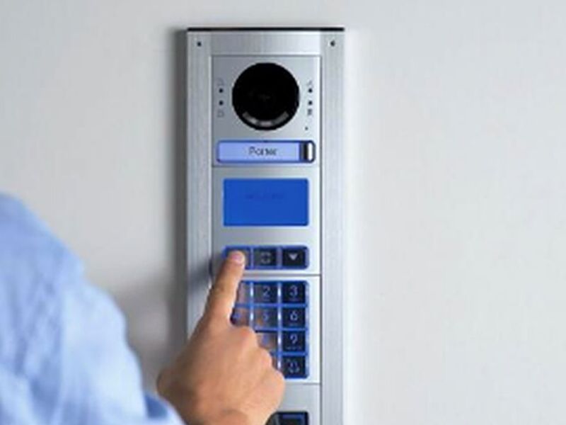Instalación sistema intercomunicación