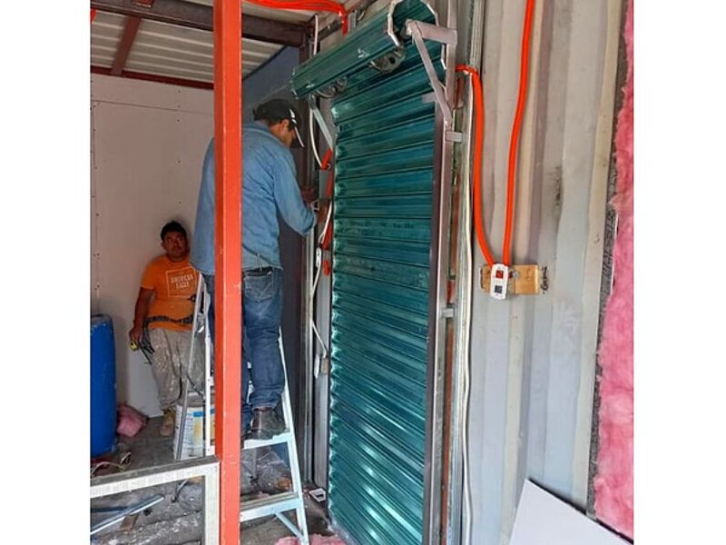 Fabricación cortinas metálicas México