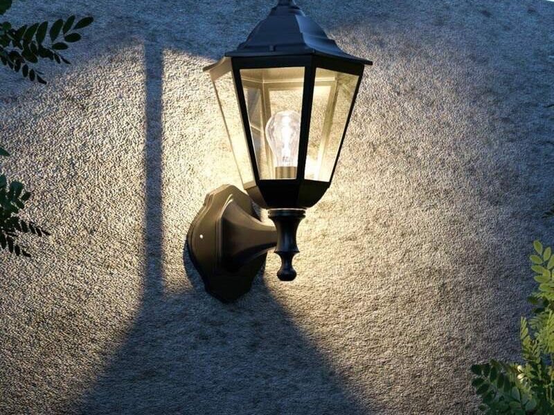 Farol pared Hermes negro México