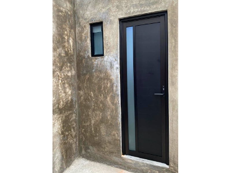 Puerta de Aluminio Negro Mexico