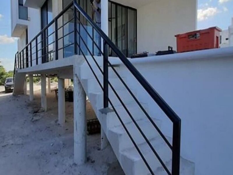 Pasamanos en acero Mérida