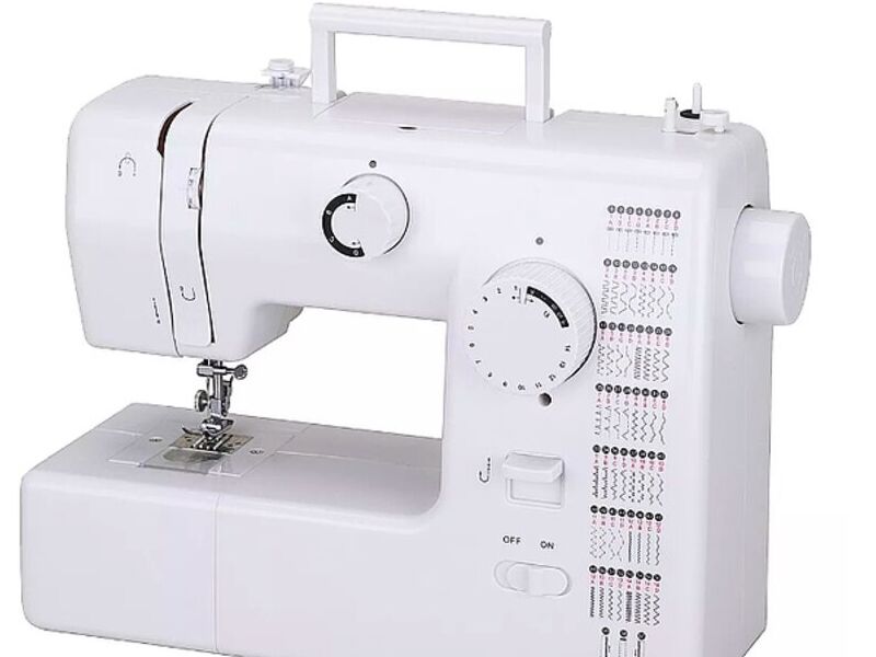 Mantenimiento maquina coser Elna  México