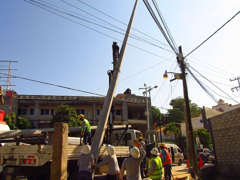 Instalación alumbrado publico México 