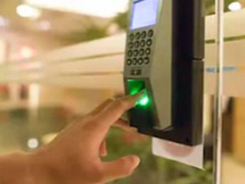Instalación biométricos Mx