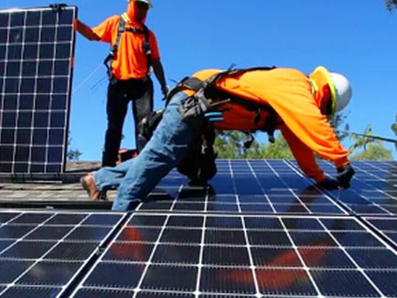 Instalación paneles solares México
