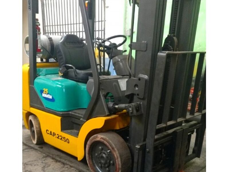 MONTACARGAS COMBUSTION FG25ST MEXICO