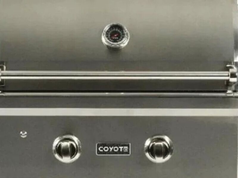 Asador Coyote 28" Grill con carrito