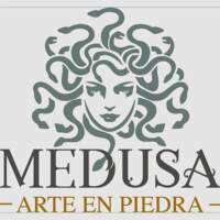 Medusa arte en piedra