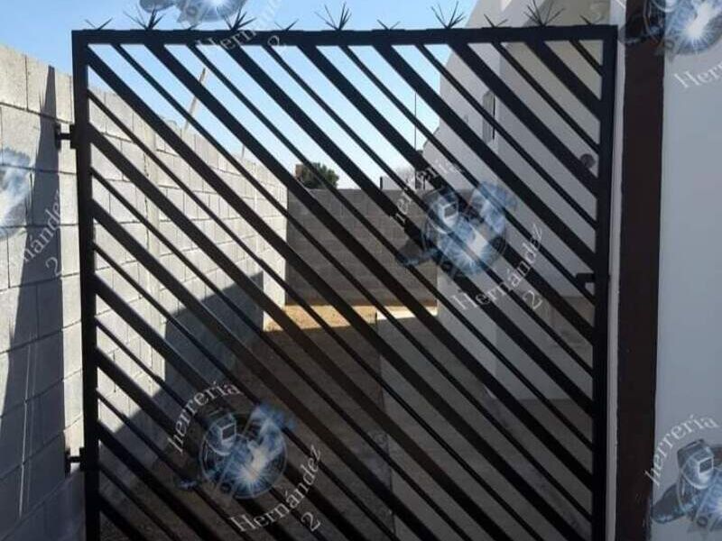 Portón barandal México