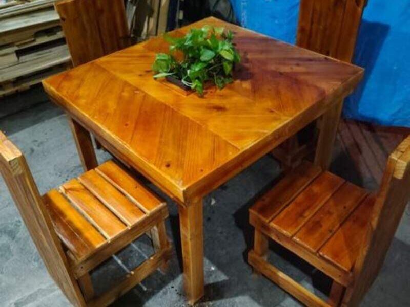 Comedor de madera México