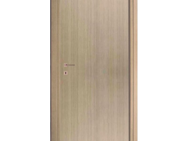 PUERTA GRIS