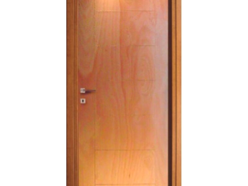 PUERTA OKUMO