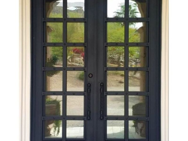 PUERTA CON DIVISION EN DOS