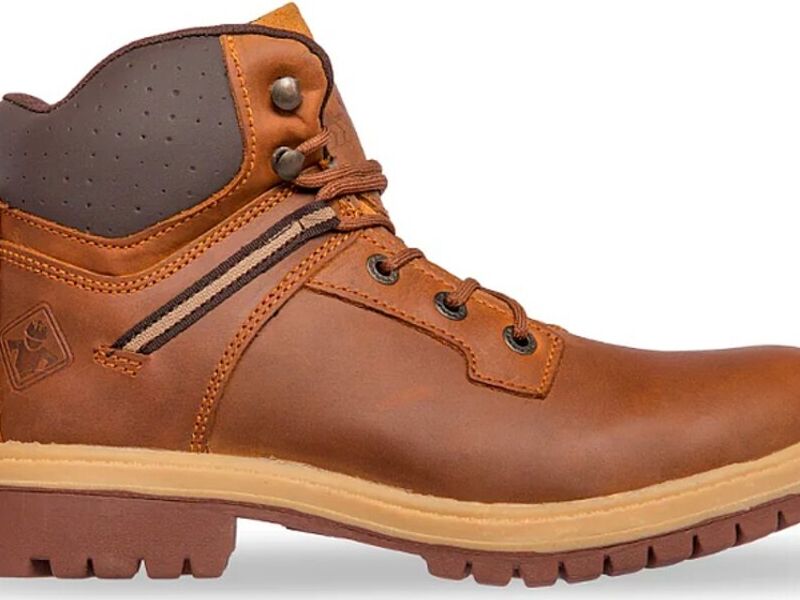 2370 BOTA DE PIEL CASUAL