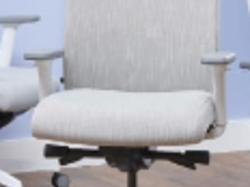 Silla ejecutiva blanca Nuevo León