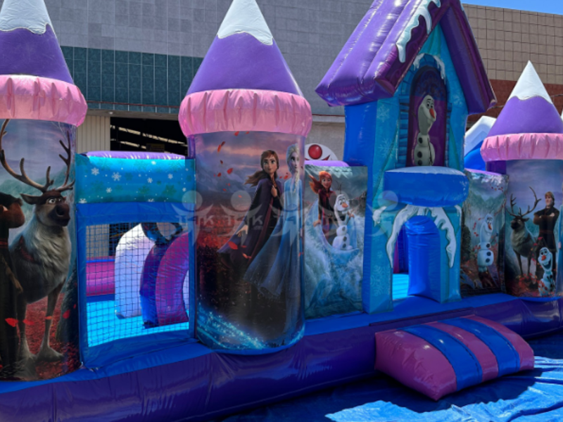 CASTILLO INFLABLE MONTERREY