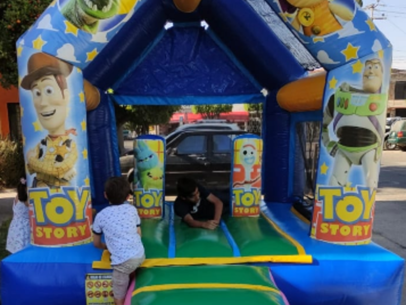INFLABLE MONTERREY