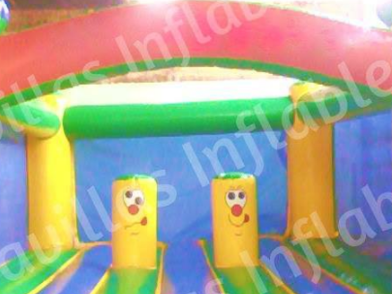 INFLABLE MONTERREY