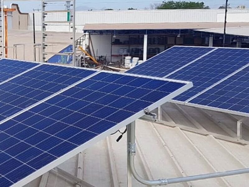 Instalar panel solar sistema riego México