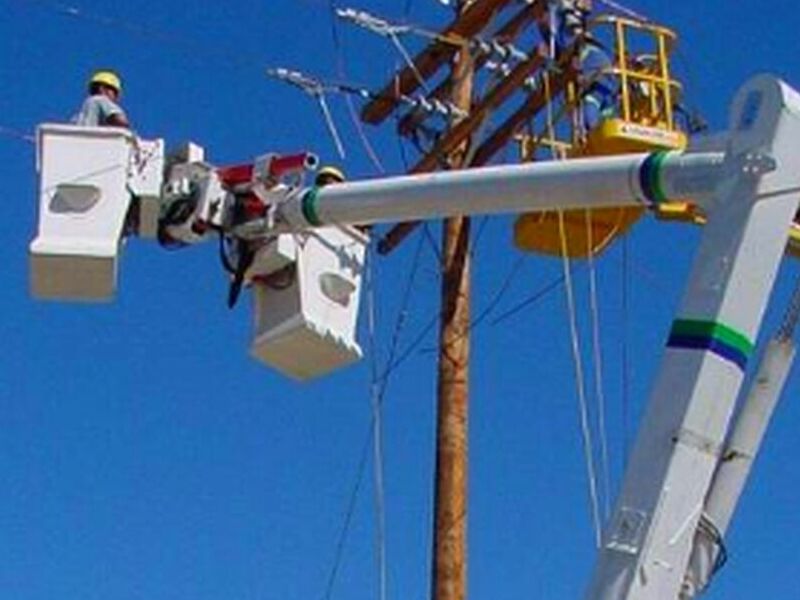 Construcción líneas distribución México 