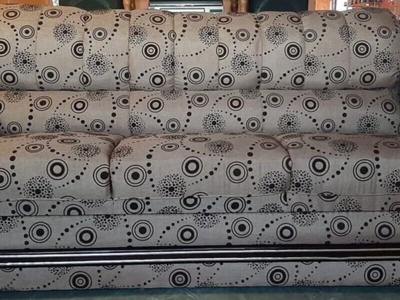Sillón Tapizado Clásico Torreón