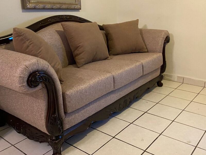 Sillón Tapizado Beige Michoacán