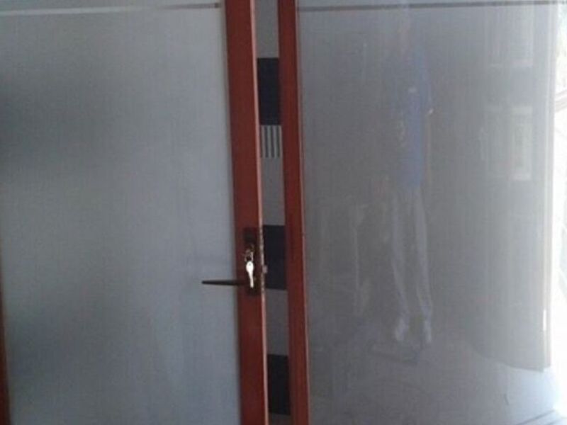 Cortina Aluminio Vidrio Redonda México