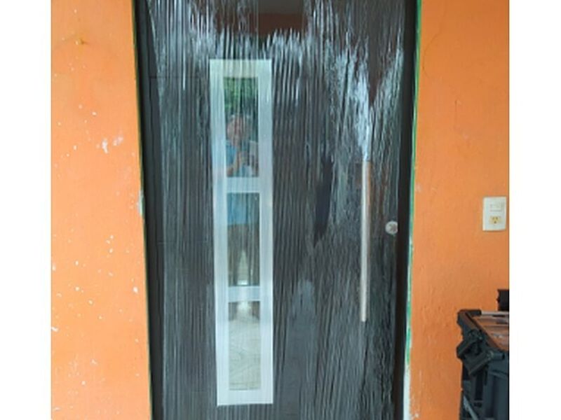 Puerta acero Minatitla .
