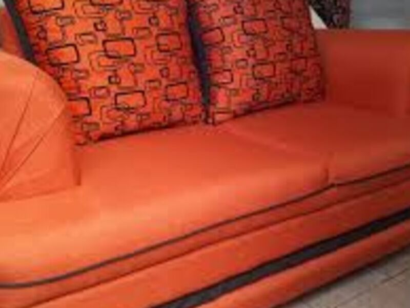 Sillón Tapizado Naranja Ensenada