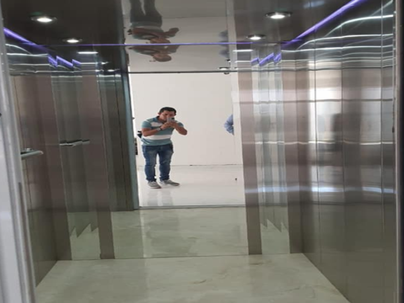 Elevador de puertas automáticas  Guadalajara