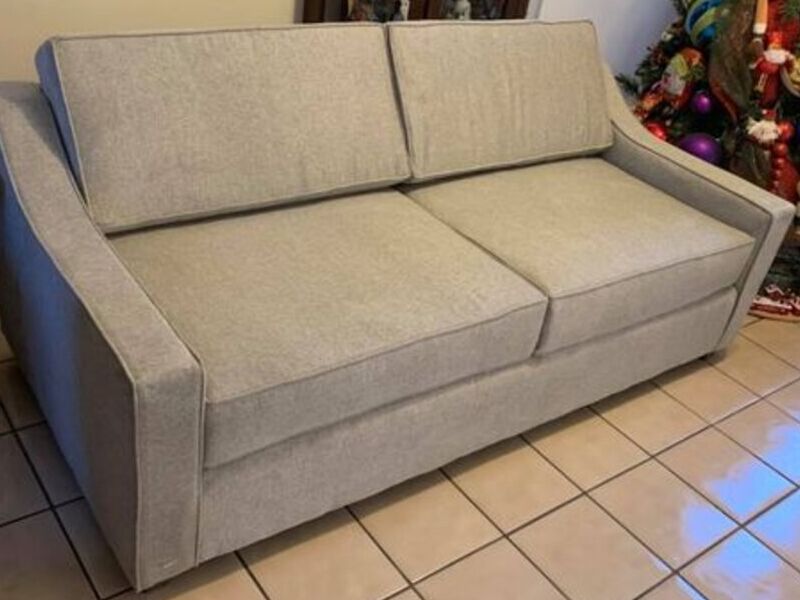 Sillón Tapizado Gris Monterrey 