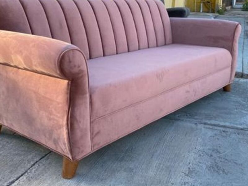 Sillón Tapizado Rosa Monterrey 