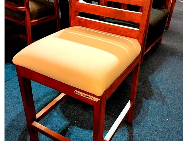 Silla madera asiento blanco Mexico