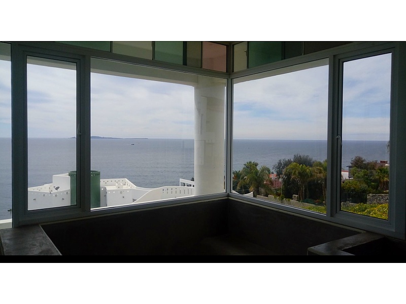 Ventana abatible México 