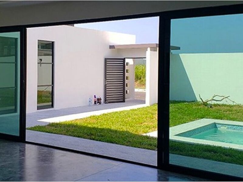 Conjunto ventana puerta México