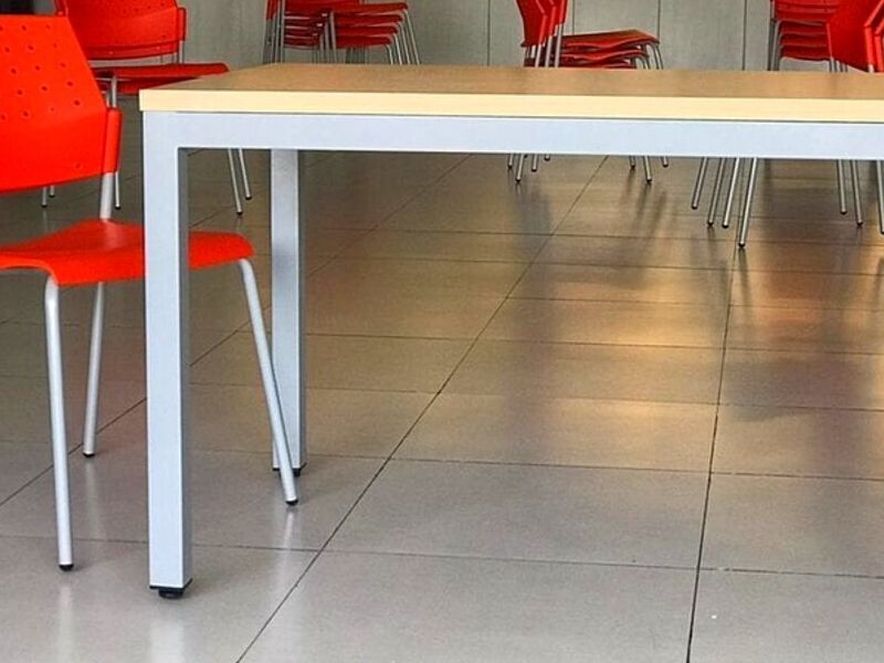 Mesas para comedor empresas en Monterey