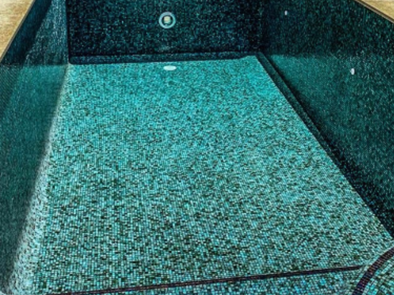 Recubrimiento de marmoleado en piscina CDMX