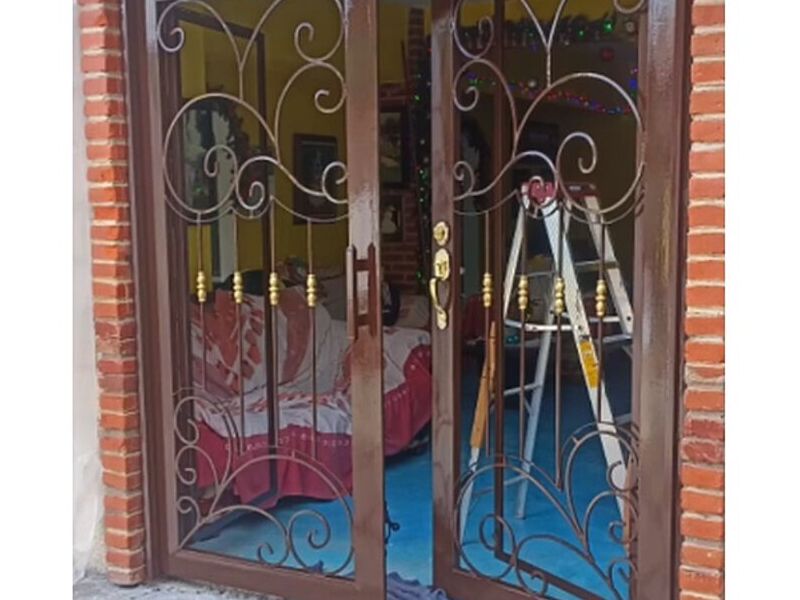 Puerta principal metal México