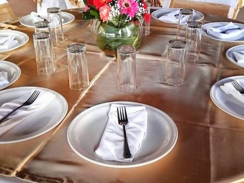 Renta Mesas Decorativas México