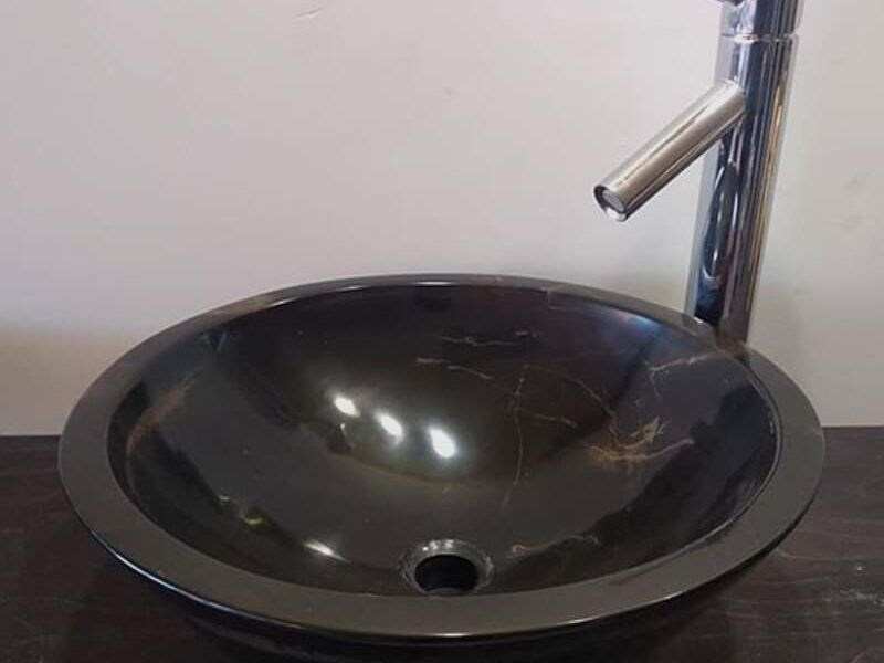 Lavabo negro