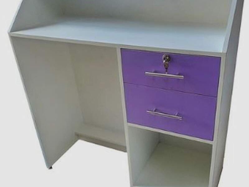 Mesa de computadora