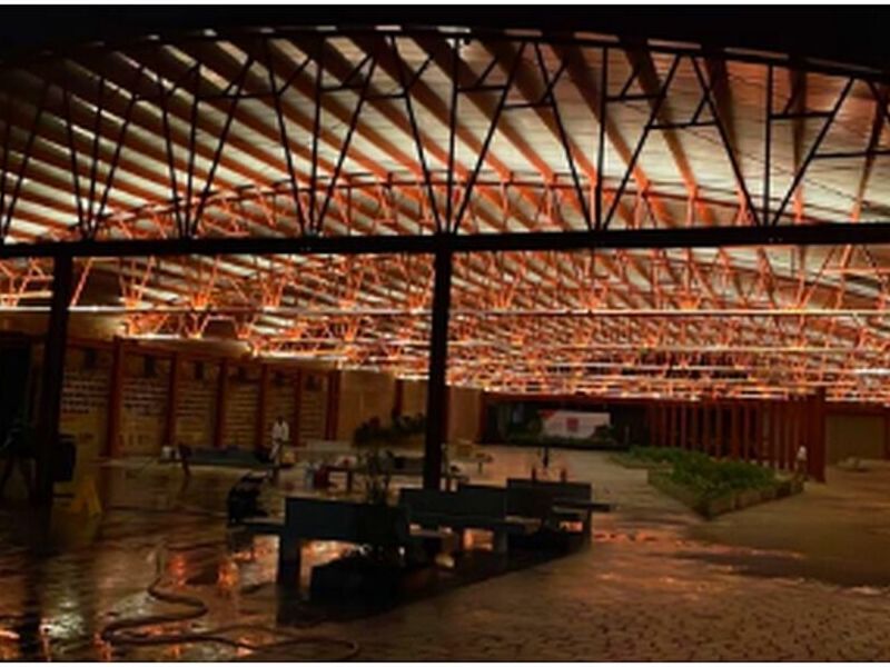 PROYECTO CENTRO COMERCIAL